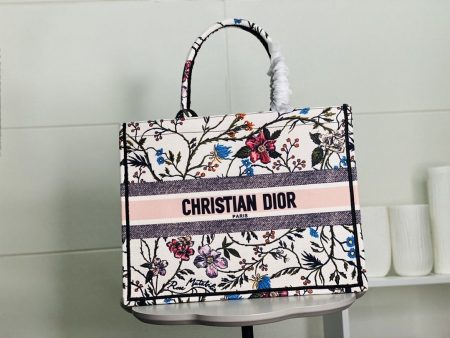 Barnes - Luxury Handbags Christian Dior 121 on Sale